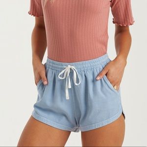 Billabong Road Trippin Short NWOT